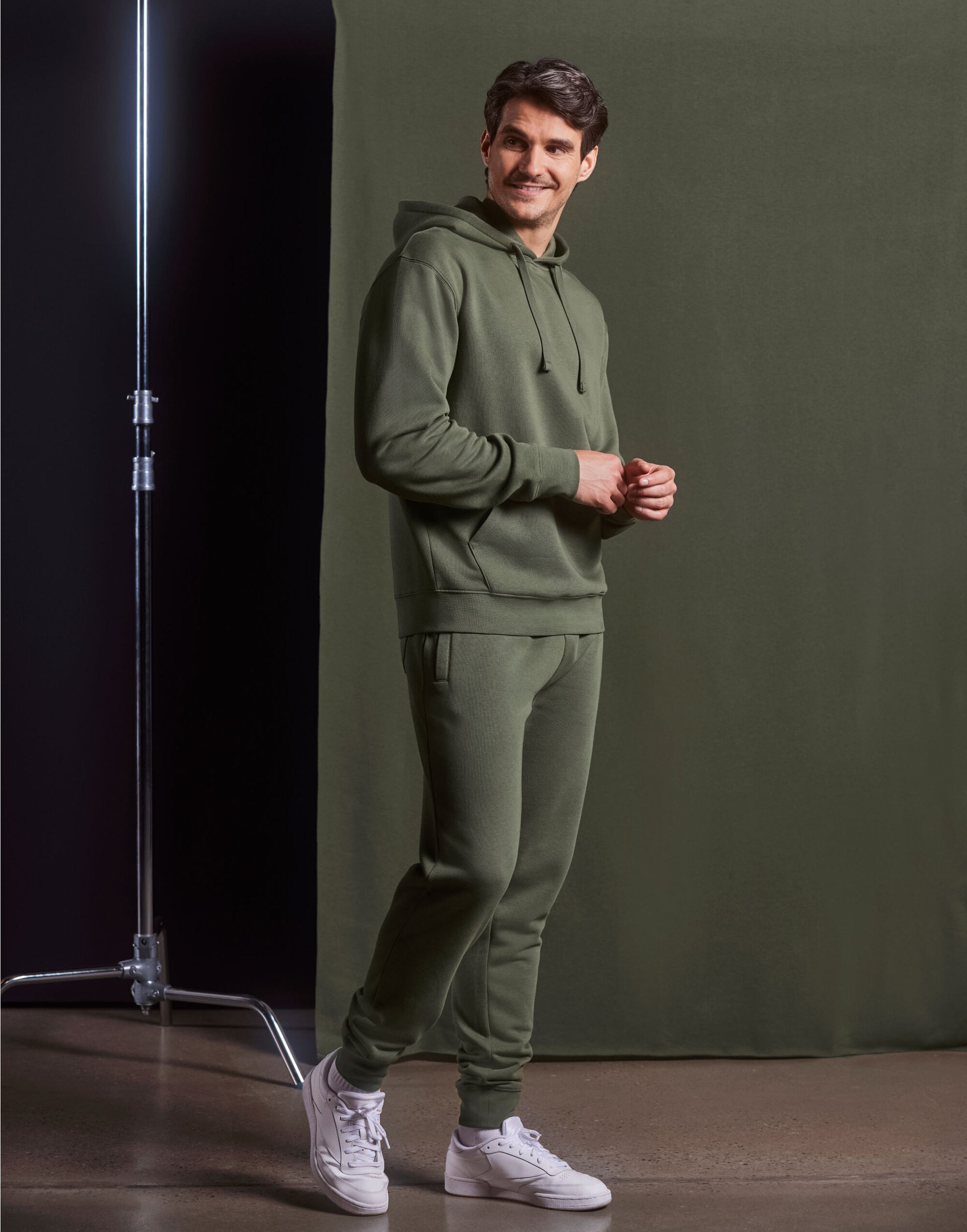 Men's Authentic Hooded Sweat - Olive