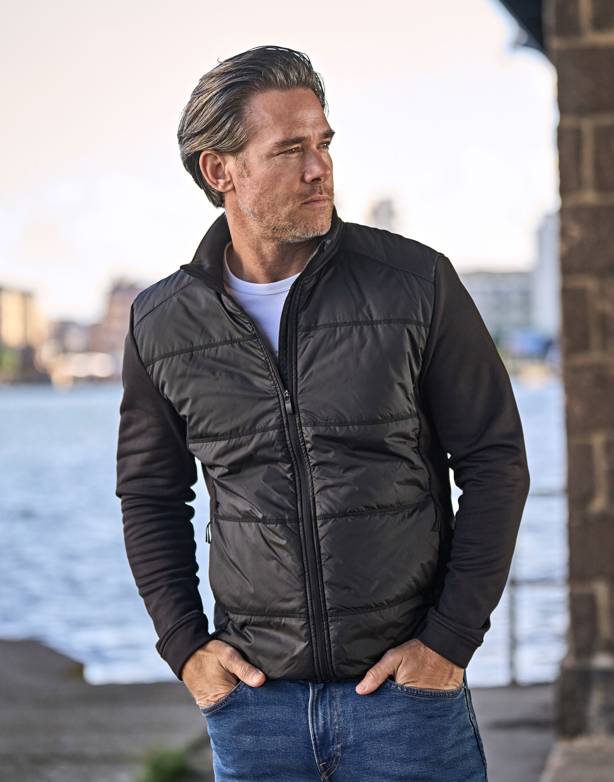 Men's Hybrid-Stretch Jacket
