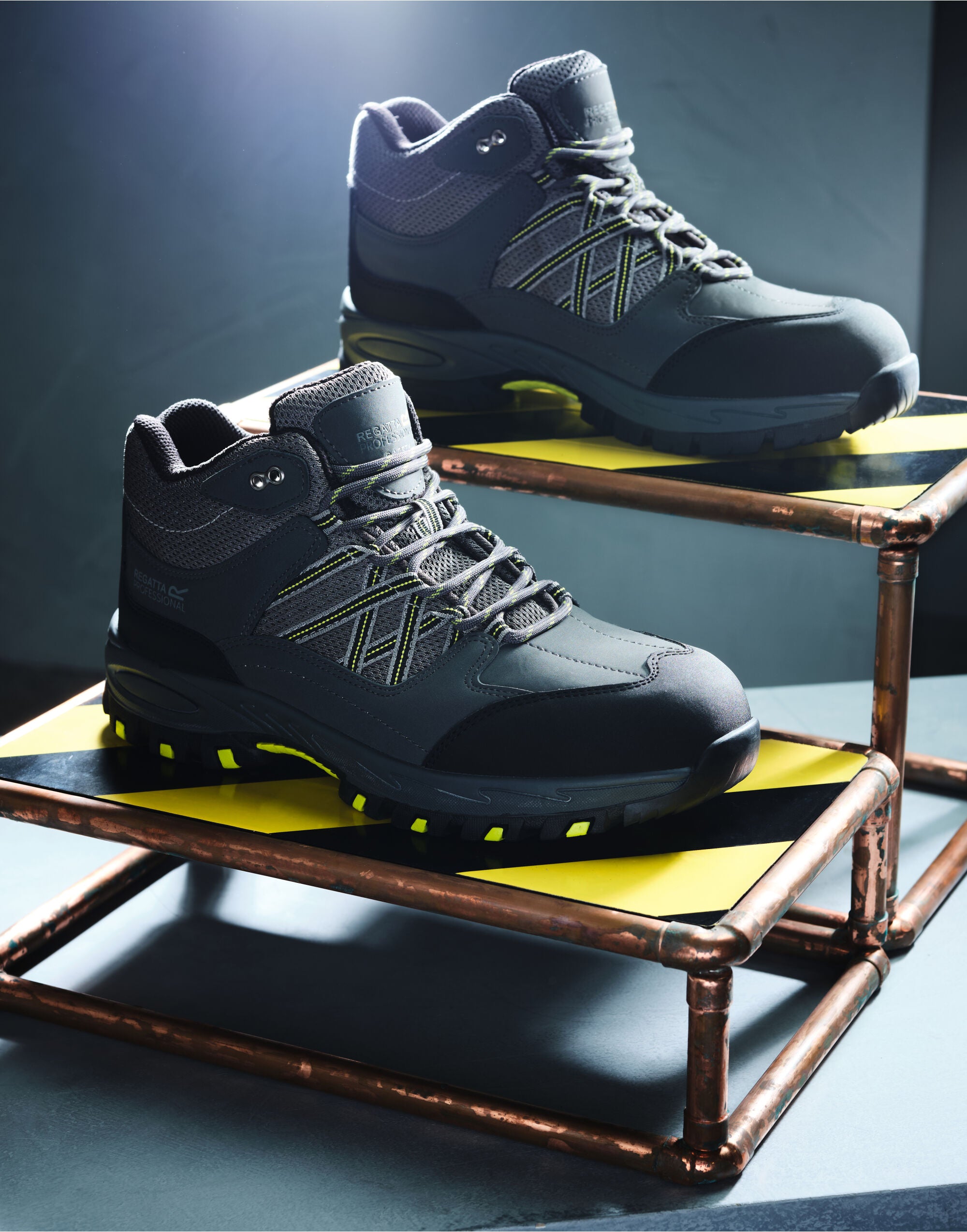 Sandstone SB Safety Hiker